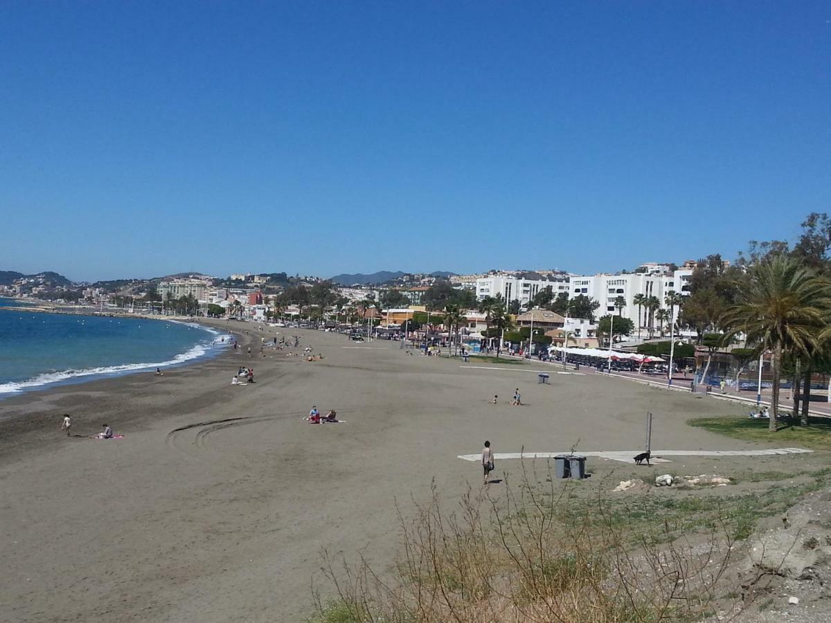 Playa Viginia Apartment Malaga Bagian luar foto